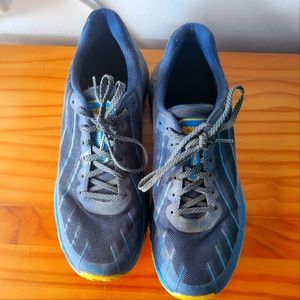 Hoka Torrent blue 11